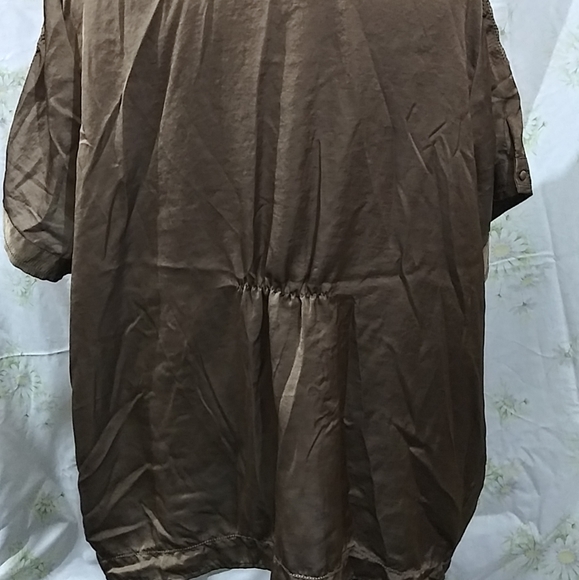 Plus size brown blouse - Picture 7 of 8